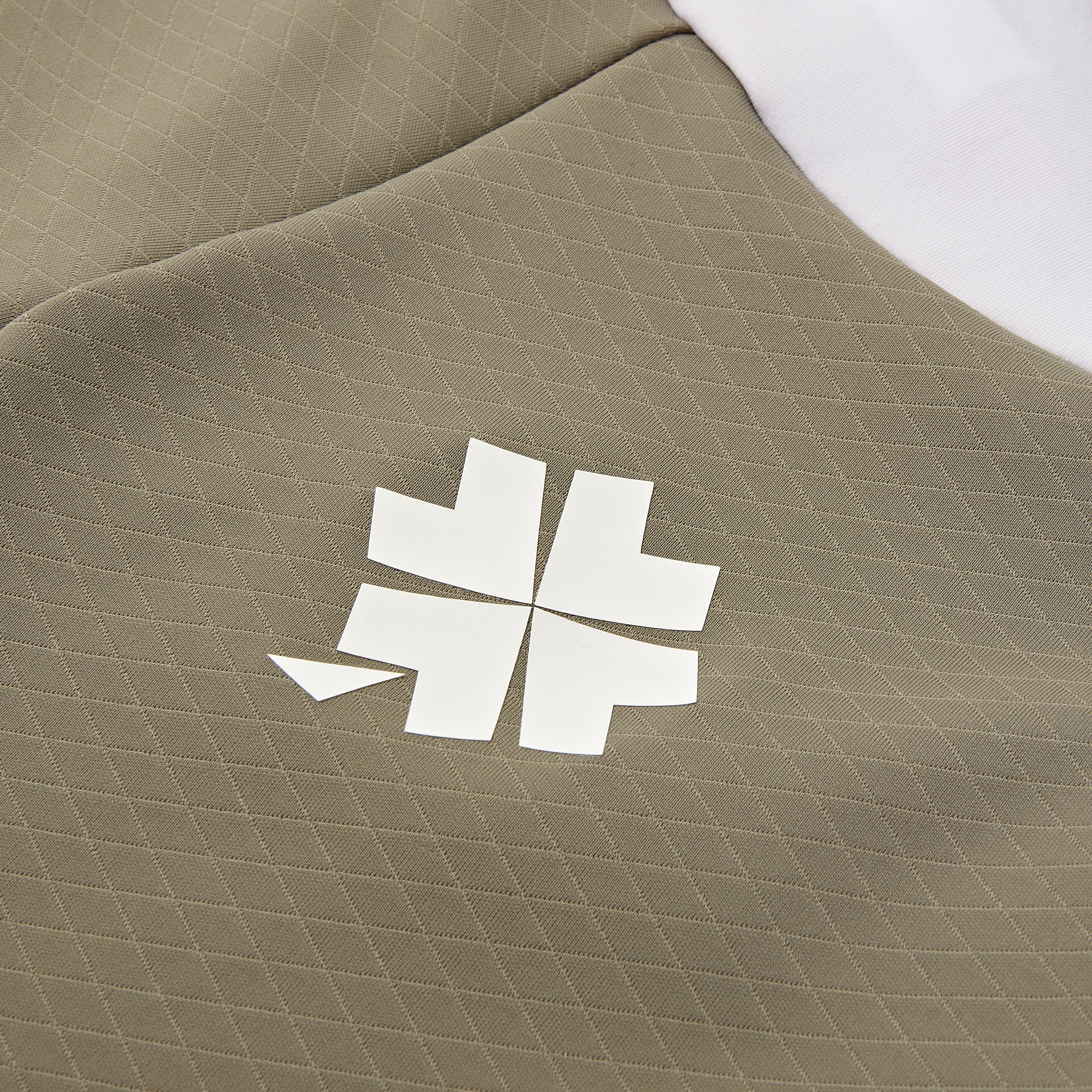 Performance Seamless Bib Shorts