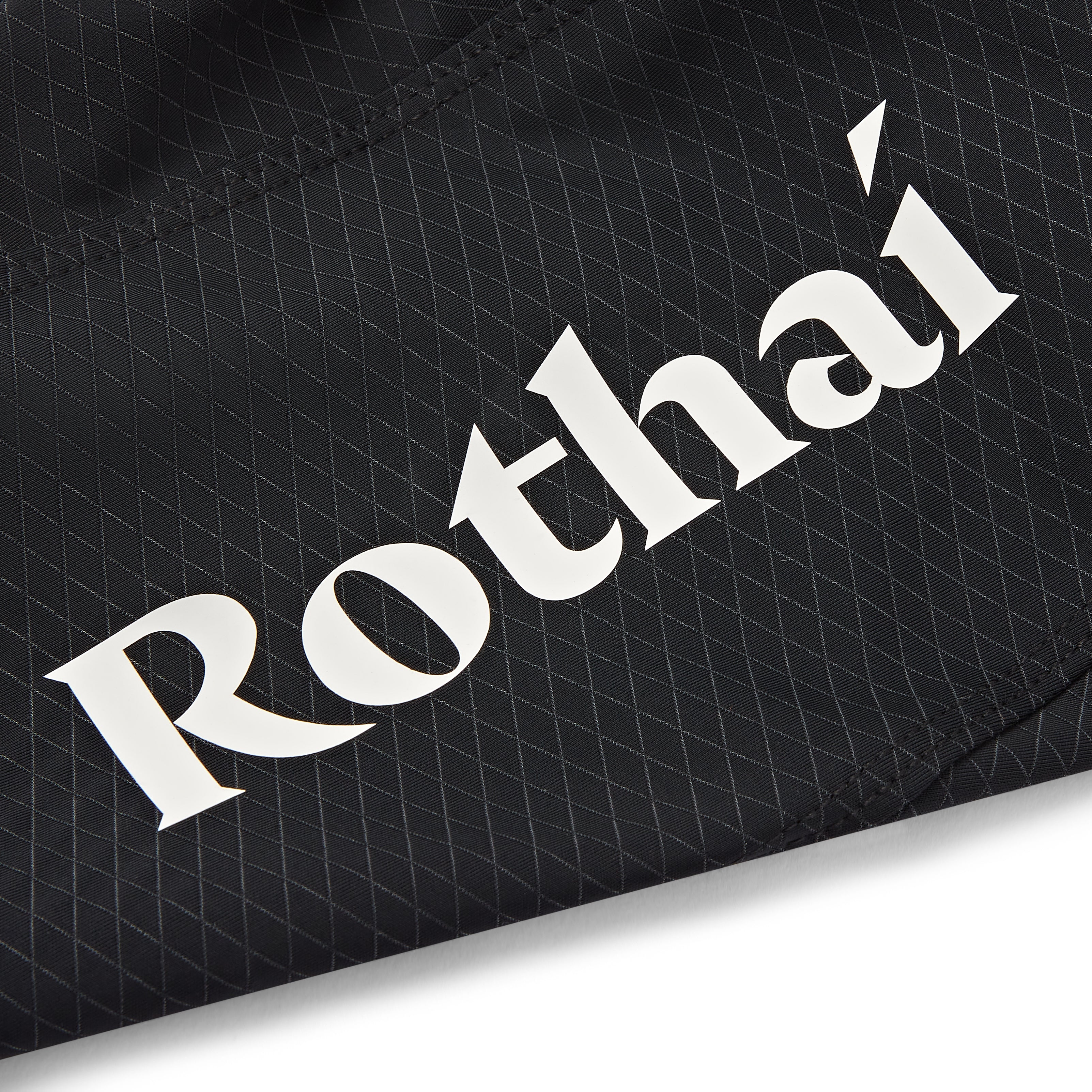 Performance Seamless Bib Shorts